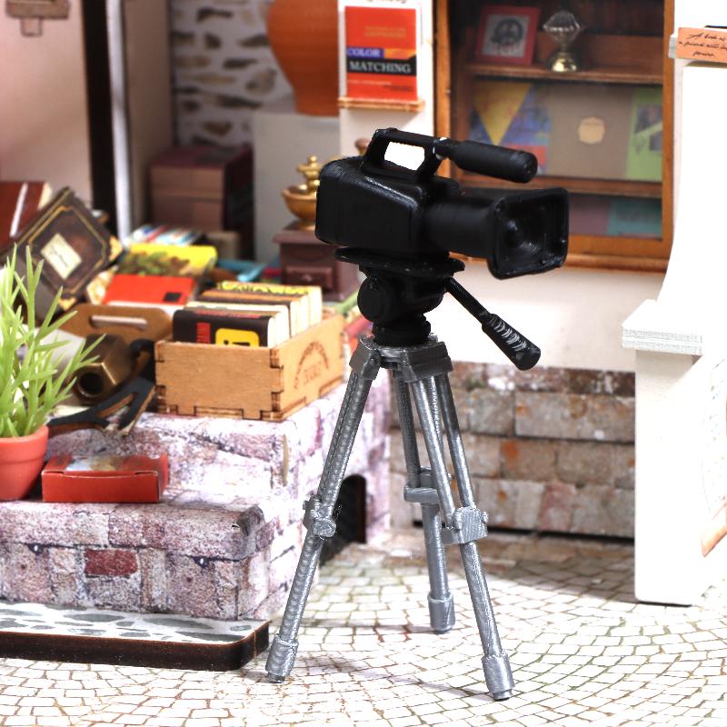 Photography Camera - Mini-Videokamera-Stativ Modell im Maßstab 1:12 Puppenhaus